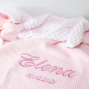 Babydecke Boho, Babydecke mit Namen, Babygeschenk mit Namen, Besonderes Geburtsgeschenk, Besonderes Geschenk Junge, Besonderes Geschenk Mädchen, Decke mit Namen und Geburtsdatum, Geburtsdecke, Geschenk zur Geburt Junge, Geschenk zur Geburt Mädchen, personalisierte Babydecke, personalisierte Decke, Weisat, Weisert