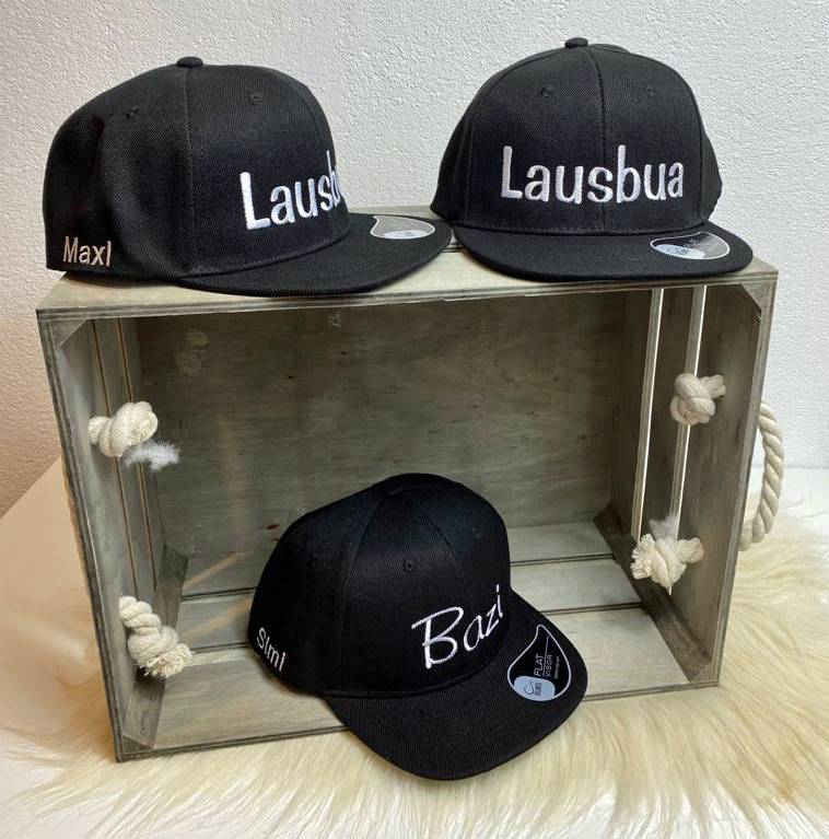 Cap, Cap mit Lausbua, Cap mit Lausdirdl, Kinder Caps, Kindercap mit Lausbua, Kindercap mit Lausdirndl, Lausbua, Lausdirndl, Kindercap mit Bazi, Bazi, Cap mit Bazi