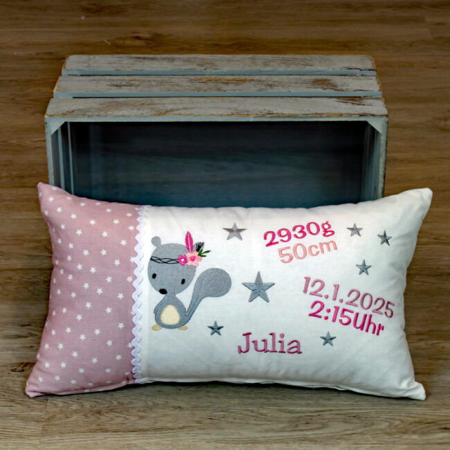 Geburtskissen, Weisat, Kissen bestickt, Geschenk zur Geburt